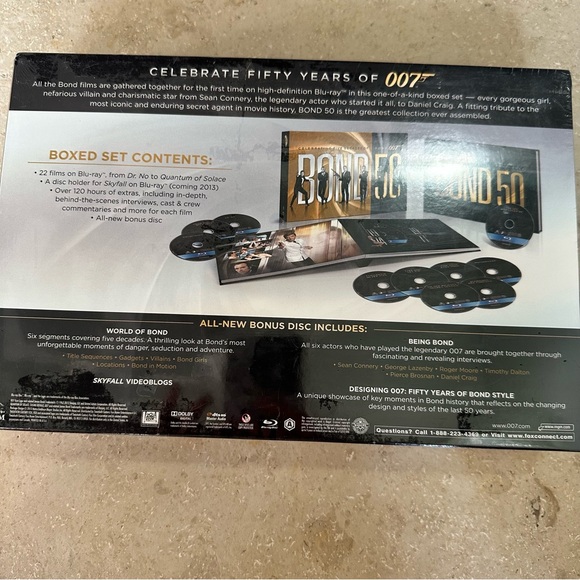 Bond 50 Blu-ray Collection - Picture 3 of 3